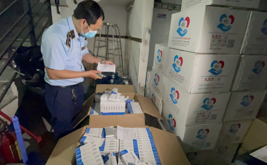 TP. Hồ Chí Minh truy quét hàng vụ trăm buôn lậu, gian lận thương mại