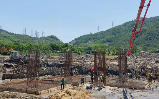 EVNNPT: Quyết tâm hoàn thành toàn bộ dự án đường dây 500kV mạch 3 trong tháng 7/2022