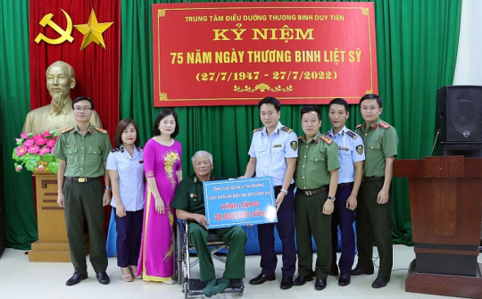 Lực lượng Quản lý thị trường tri ân ngày Thương binh liệt sĩ 27/7