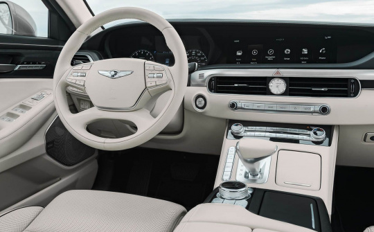 Genesis G90 2022 chính thức lộ diện nội thất "sang xịn mịn"