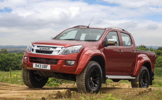 Isuzu D-MAX Arctic AT35 2022 lộ diện: Độc đáo và mạnh mẽ