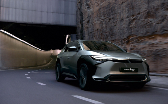 Đánh giá chi tiết BZ4X - Mẫu ô tô điện đầu tiên của Toyota