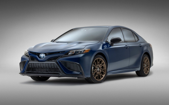 Toyota Camry Nightshade Edition 2023: Phiên bản Camry đậm chất thể thao