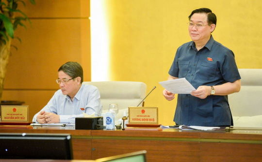 Ủy ban Thường vụ Quốc hội nhất trí giảm thuế bảo vệ môi trường đối với xăng, dầu, mỡ nhờn