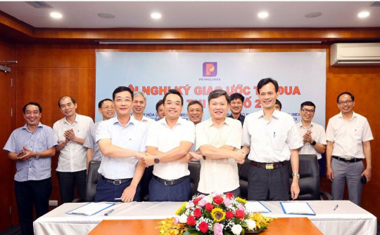 Cụm thi đua số 2 Petrolimex ký giao ước thi đua năm 2022