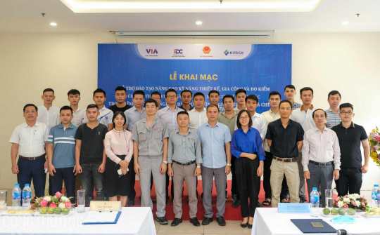 Bộ Công Thương khai giảng khóa đào tạo ngành khuôn mẫu, cơ khí chính xác
