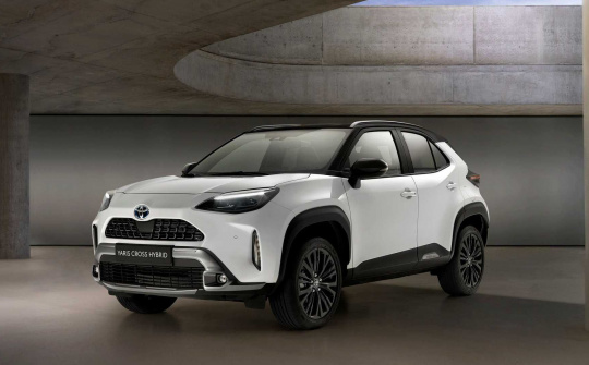 Chi tiết Toyota Yaris Cross GR Sport 2022, sẽ về Việt Nam?