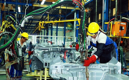 Chính thức bỏ các quy định về tính tỷ lệ nội địa hóa ô tô từ 1/10