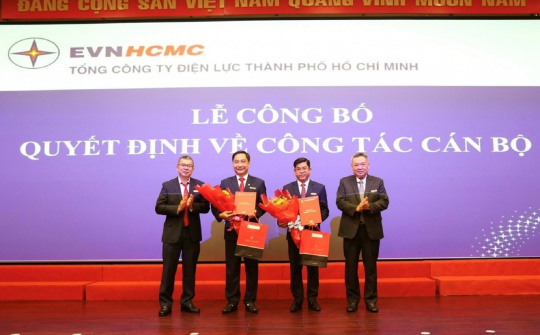 EVNHCMC công bố quyết định bổ nhiệm hai Phó Tổng giám đốc