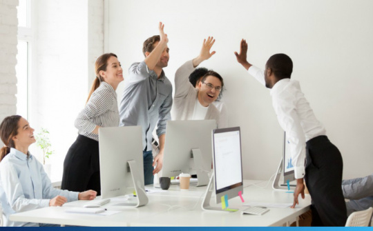 Giải pháp giúp tạo động lực làm việc cho nhân viên bộ phận kinh doanh tại các doanh nghiệp khu vực Thành phố Hồ Chí Minh trong đại dịch Covid-19