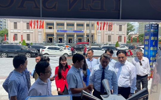 Hệ thống quản lý và điều khiển nhà yến thông minh tham gia triển lãm TechFest 2022