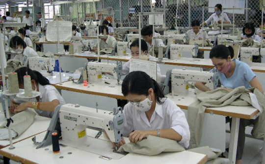 Đánh giá sự hài lòng của nhân viên làm việc tại Công ty TNHH May Thuận Tiến