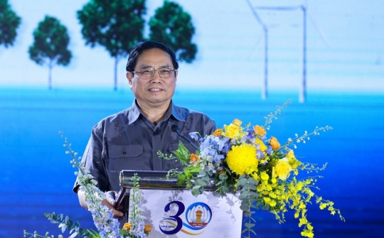 Thủ tướng: Ưu tiên thu hút đầu tư vào năng lượng tái tạo tại Bình Thuận