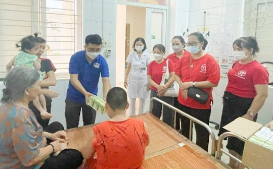 “Một nét vẽ, một tấm lòng”