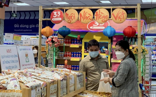 Hàng trăm siêu thị của Saigon Co.op đồng loạt khuyến mãi sản phẩm hàng Việt