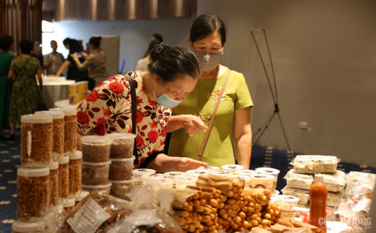 Tăng cường kết nối, quảng bá hỗ trợ phát triển thương mại miền núi, hải đảo