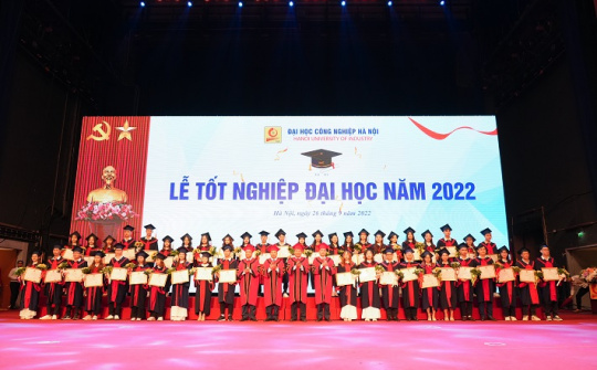 Trường Đại học Công nghiệp Hà Nội: Trao bằng cho hơn 5000 sinh viên tốt nghiệp năm 2022