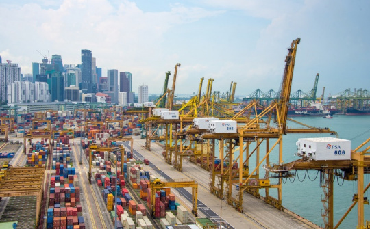Lạm phát tại Singapore chạm mức cao nhất 14 năm
