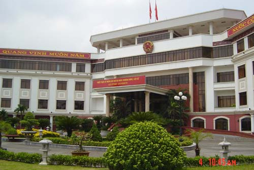 Đẩy mạnh cải cách hành chính, nâng cao chất lượng phục vụ nhân dân và doanh nghiệp của Ủy ban nhân dân quận Tây Hồ, Thành phố Hà Nội