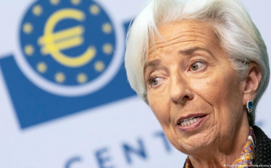 ECB dự kiến tăng lãi suất mạnh hơn nữa để kiềm chế lạm phát