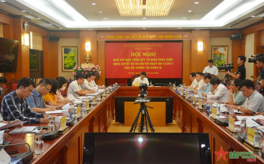 Xây dựng và phát huy vai trò của đội ngũ doanh nhân Việt Nam trong thời kỳ đẩy mạnh công nghiệp hóa, hiện đại hóa và hội nhập quốc tế