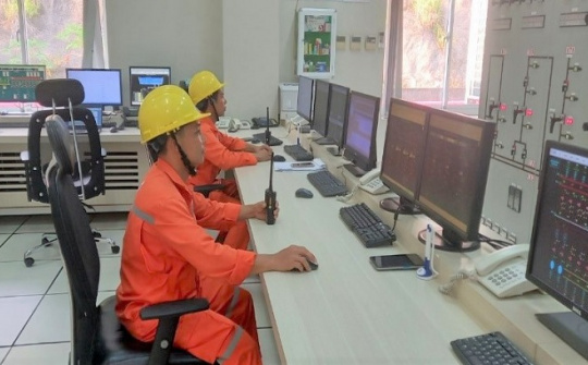 Thủy điện Buôn Kuốp vận hành hồ chứa, đảm bảo sản xuất điện trong mùa mưa bão