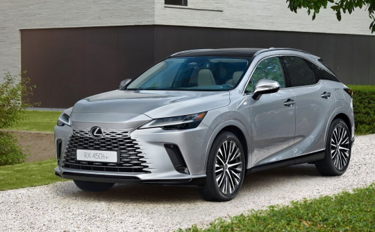 Chi tiết Lexus RX 450h 2023: Mẫu xe với động cơ plug-in hybrid đầu tiên của RX
