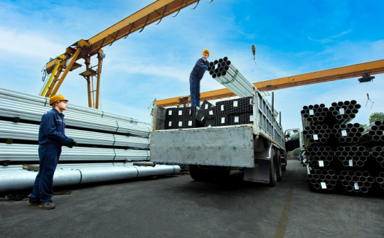 Hòa Phát cung cấp hơn 5 triệu tấn thép các loại trong 8 tháng 2022