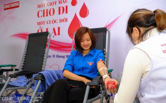 Tạp chí Công Thương: Một giọt máu cho đi - Một cuộc đời ở lại