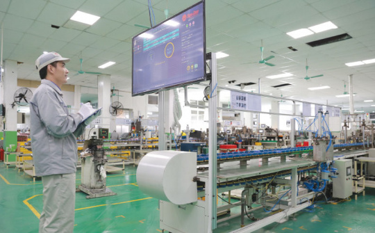 Bóng đèn Rạng Đông lãi cao nhất lịch sử niêm yết trong quý 4/2022, EPS lọt top cao nhất thị trường