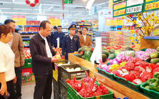 Tiếp tục theo dõi cung - cầu, bình ổn thị trường hàng hóa sau Tết