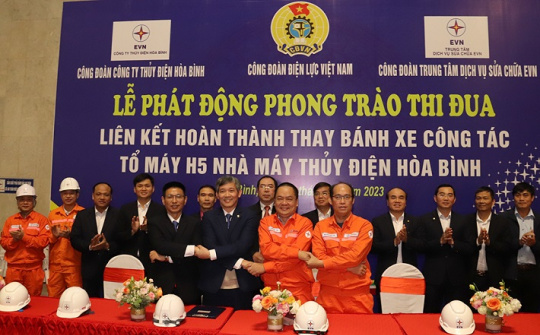 Phát động thi đua liên kết hoàn thành thay bánh xe công tác tổ máy H5 Nhà máy Thuỷ điện Hoà Bình