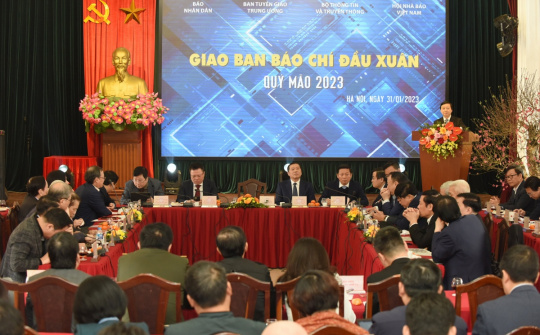 Báo chí cần nhanh hơn, chính xác và chuyên nghiệp hơn