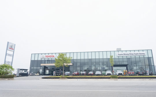 Toyota Việt Nam ra mắt Toyota Tuyên Quang