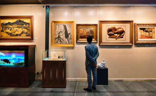 Chào thu Hà Nội với triển lãm tranh nghệ thuật đong đầy cảm xúc