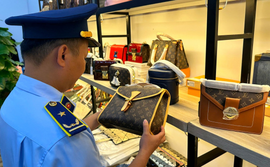 Quản lý thị trường Đà Nẵng: 9 tháng xử lý 1.068 vụ vi phạm