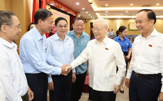 Tổng Bí thư Nguyễn Phú Trọng tiếp xúc cử tri tại Hà Nội