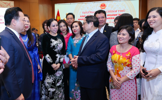 Tiếp tục tạo môi trường thuận lợi phát triển đội ngũ doanh nhân, doanh nghiệp Việt Nam