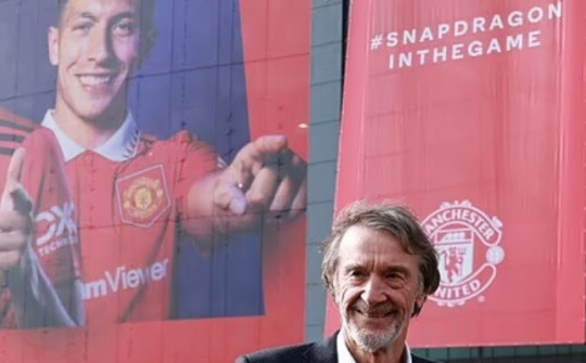 Jim Ratcliffe có thể “đại tu” Man United khi là cổ đông thiểu số?
