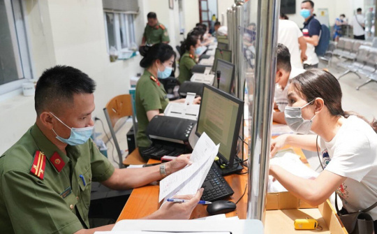 Giảm 10% lệ phí khi làm hộ chiếu online từ 01/01/2024