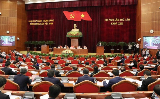 Thông cáo báo chí ngày làm việc thứ nhất Hội nghị Trung ương 8 khóa XIII