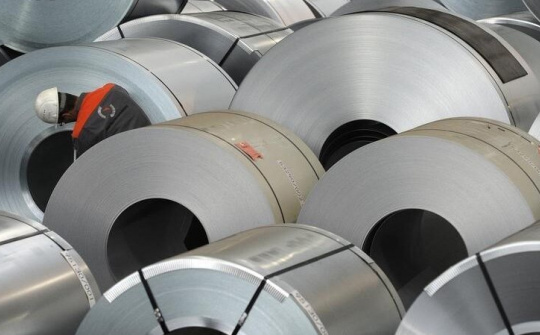 Giá thép hôm nay 2/10: Nhập khẩu sắt thép của Việt Nam lên cao nhất 30 tháng