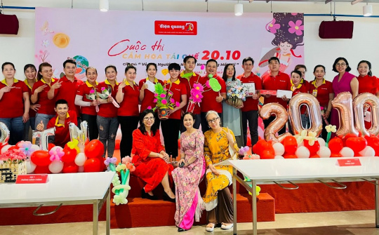 Điện Quang: Thi cắm hoa tái chế hưởng ứng Net Zero nhân ngày 20/10