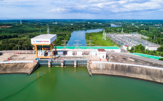 Mực nước hồ thủy điện ngày 25/10: Hồ Trị An ngưng xả tràn