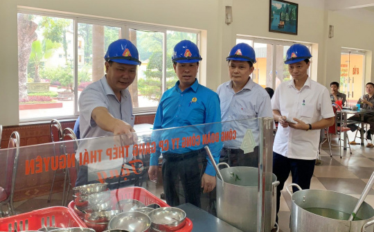 Giao lưu kinh nghiệm hoạt động công đoàn Thép và Hóa chất