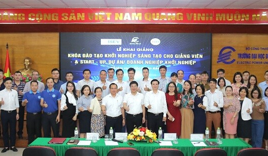 Trường Đại học Điện lực tổ chức thành công các khóa đào tạo khởi nghiệp sáng tạo