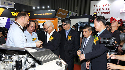 Gần 300 thương hiệu điện tử kết nối giao thương, mở rộng thị trường