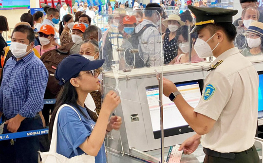 Quy định mới về thu phí lĩnh vực xuất nhập cảnh