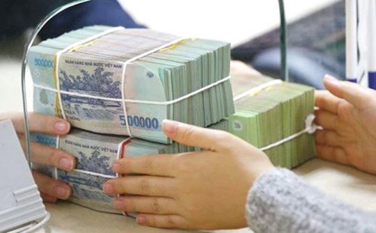 4 ngân hàng có lãi suất tiết kiệm cao hơn mặt bằng 1%
