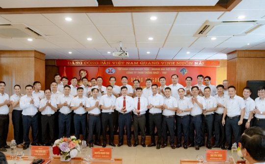 Than Thống Nhất: Công bố Quyết định về kiện toàn công tác cán bộ